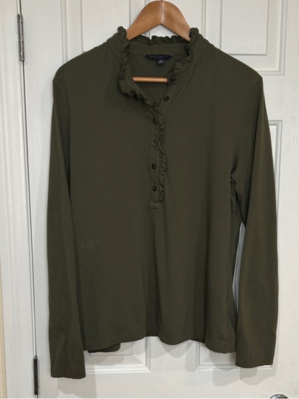 Brooks Brothers Olive Green Ruffle Neck Henley Top Long Sleeve Size XL